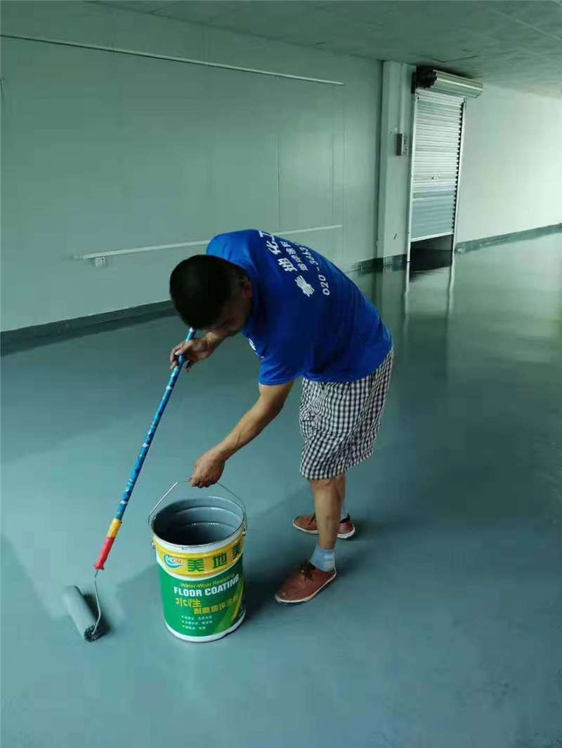 重慶地坪漆價(jià)格施工停車場地面的正確報(bào)價(jià)